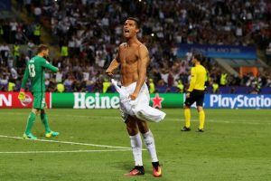 Cristiano Ronaldo después de marcar el último penalti de "La Undécima"